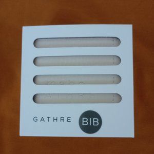 Gathre x Mabo BIB in pine saku floral -NIB